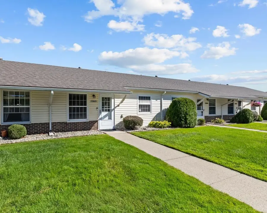 20845 Flora ST, Roseville, MI 48066 - #2
