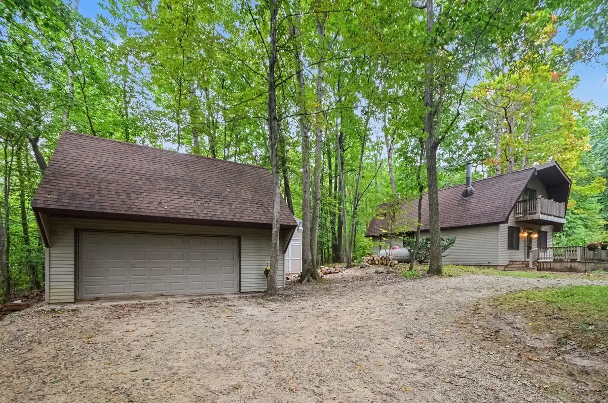 3816 Adams DR, Attica, MI 48412 - #1
