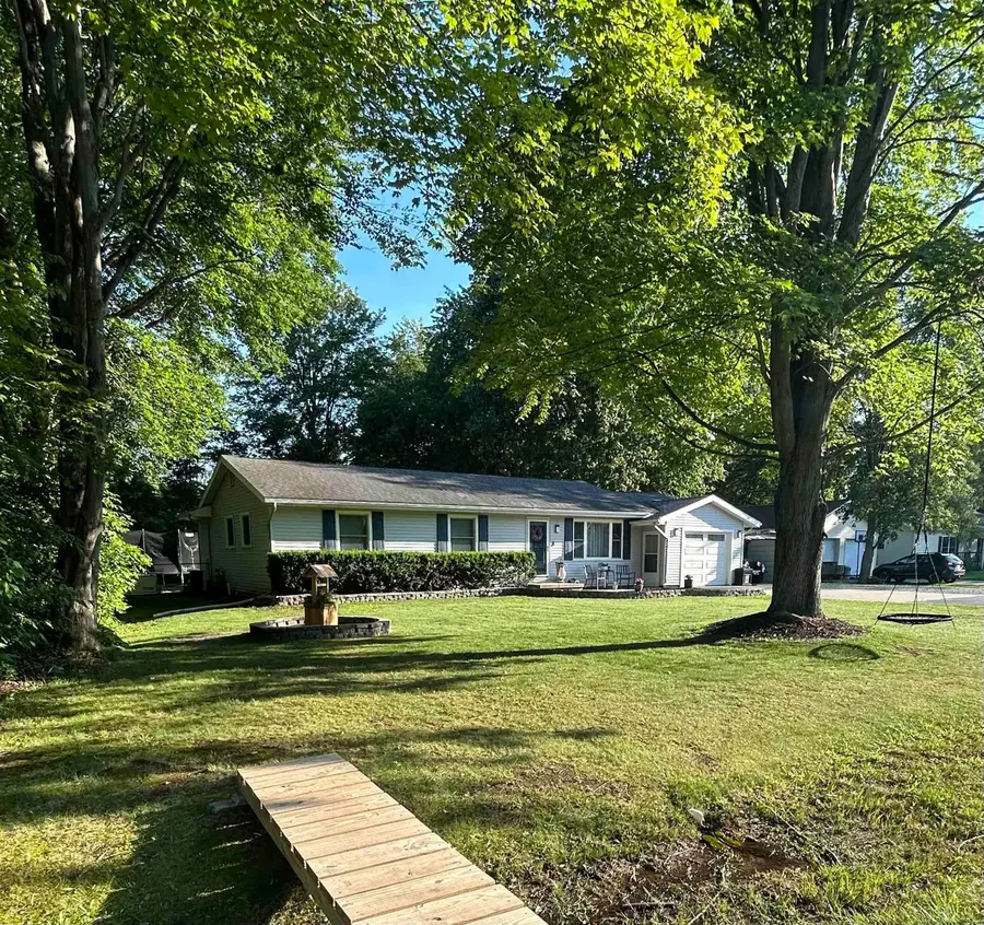 6085 S BIRCH HILL DR ST, Kimball, MI 48074 - #2