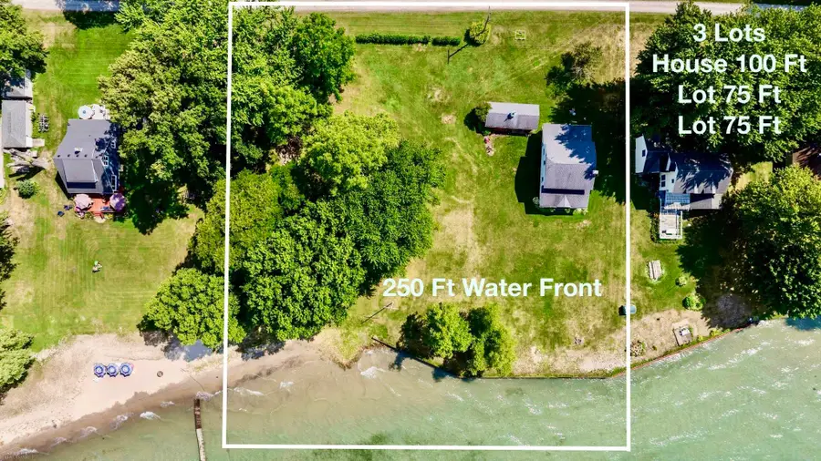 156 N Russell Drive DR, Clay, MI 48001 - #2