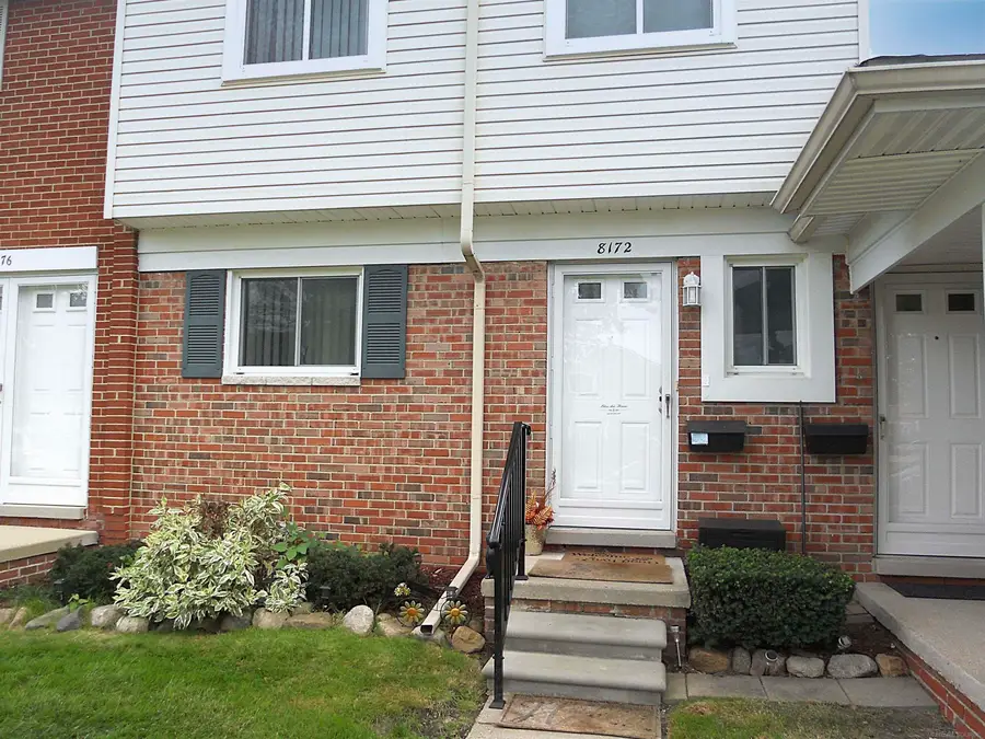 8172 FARNUM AVE, Warren, MI 48093 - #2