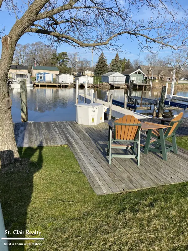 #10 Pine River CLB, St, MI 48079