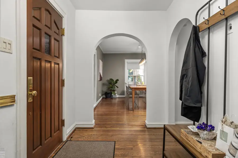 325 Rivard BLVD, Grosse Pointe, MI 48230 - #3