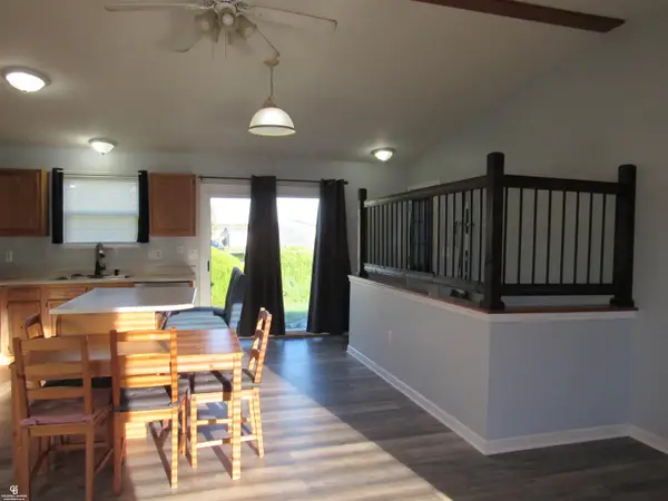 1246 Quain  LN, PortHuron, MI 48060