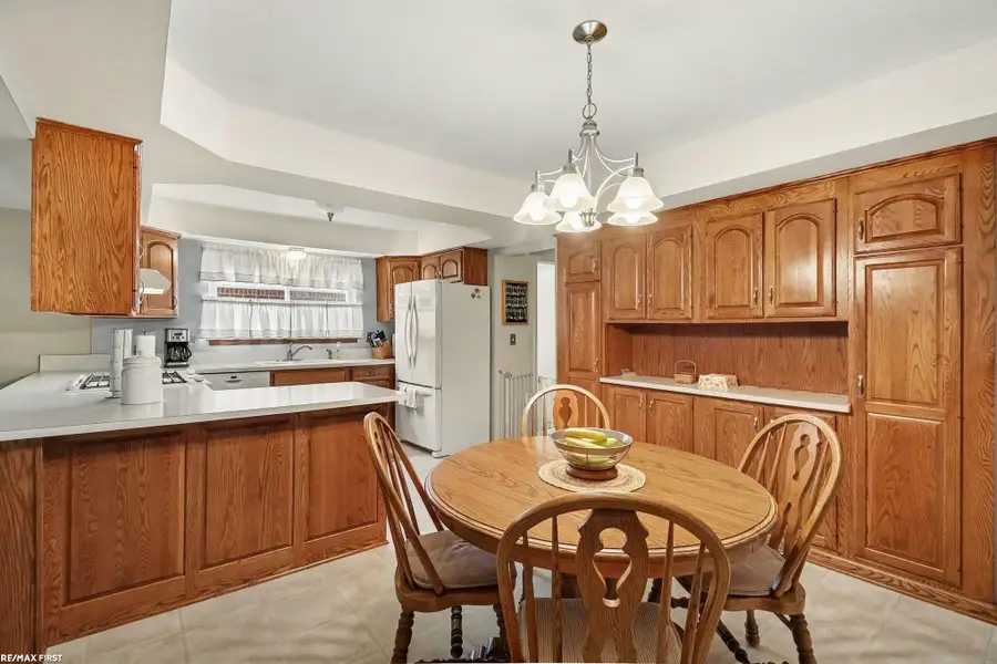 17512 Contesti, Clinton Township, MI 48035 - #2