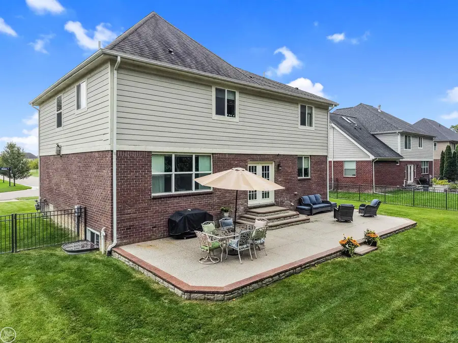 26699 Boston DR, Chesterfield, MI 48051 - #3