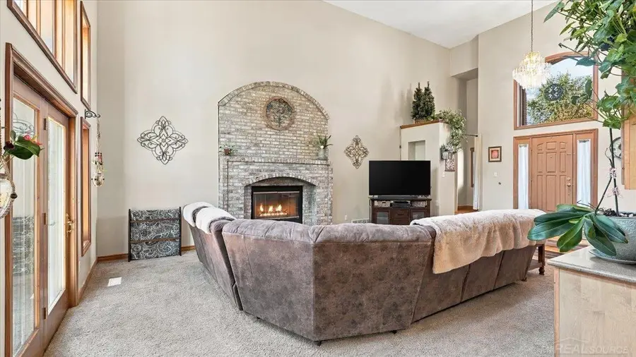530 East CT, Saint Clair, MI 48079 - #3