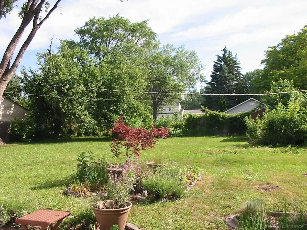 23909 Talbot ST, Saint Clair Shores, MI 48082 - #1