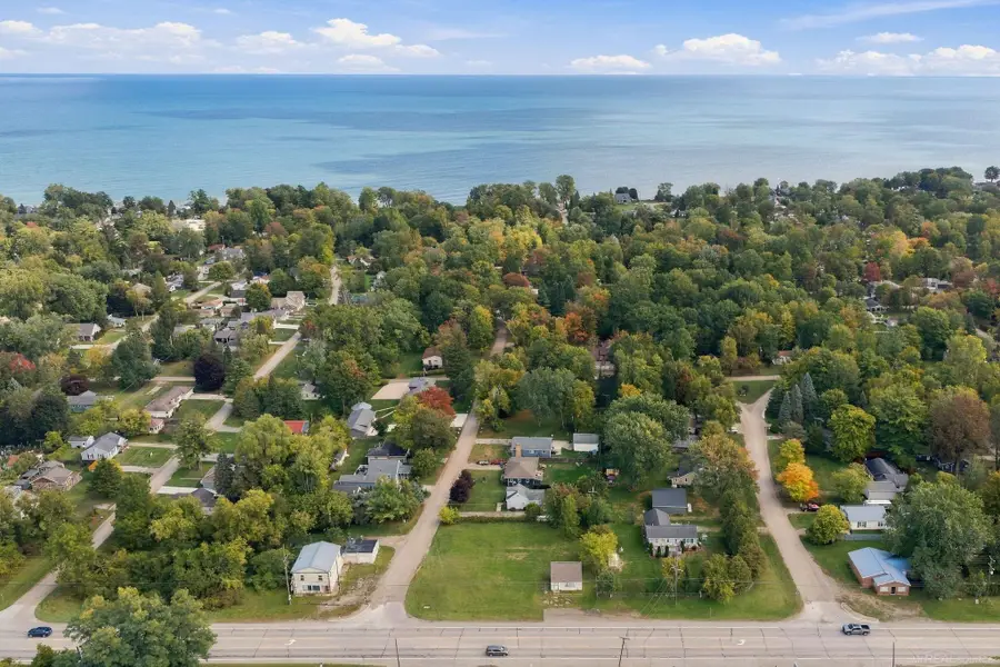 7435 Lakeshore RD, Lexington, MI 48450 - #3