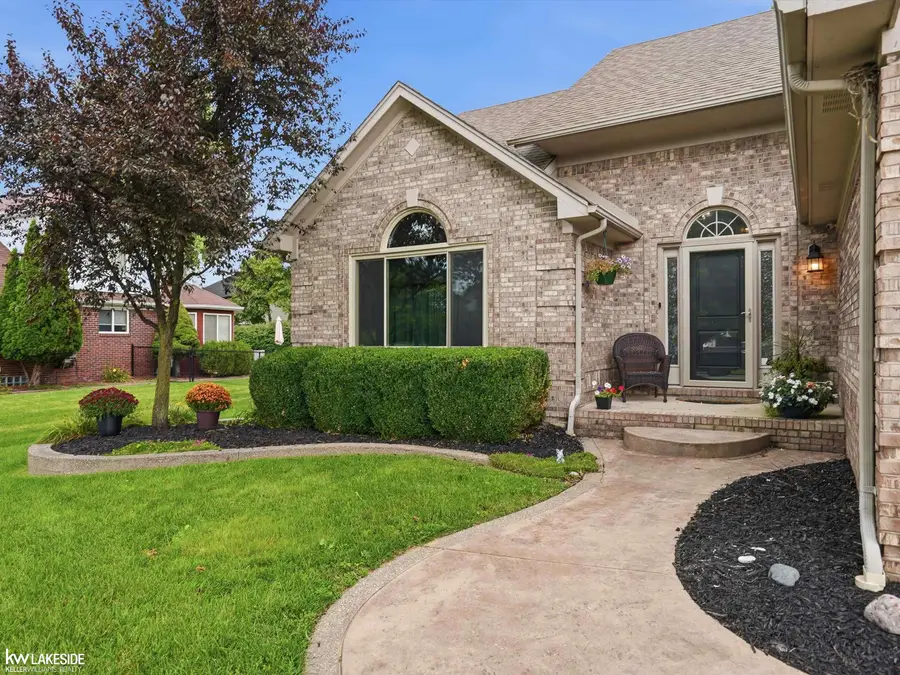 50494 Commons DR, Macomb, MI 48042 - #2
