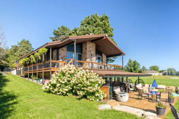 8915 Lakeshore RD, Lexington, MI 48450