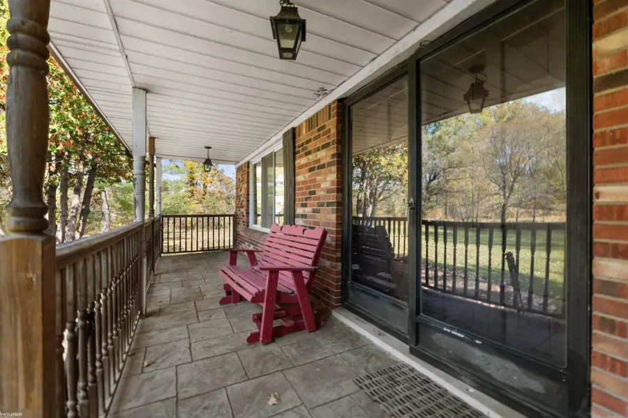 892 Braidwood RD, Riley, MI 48041 - #3