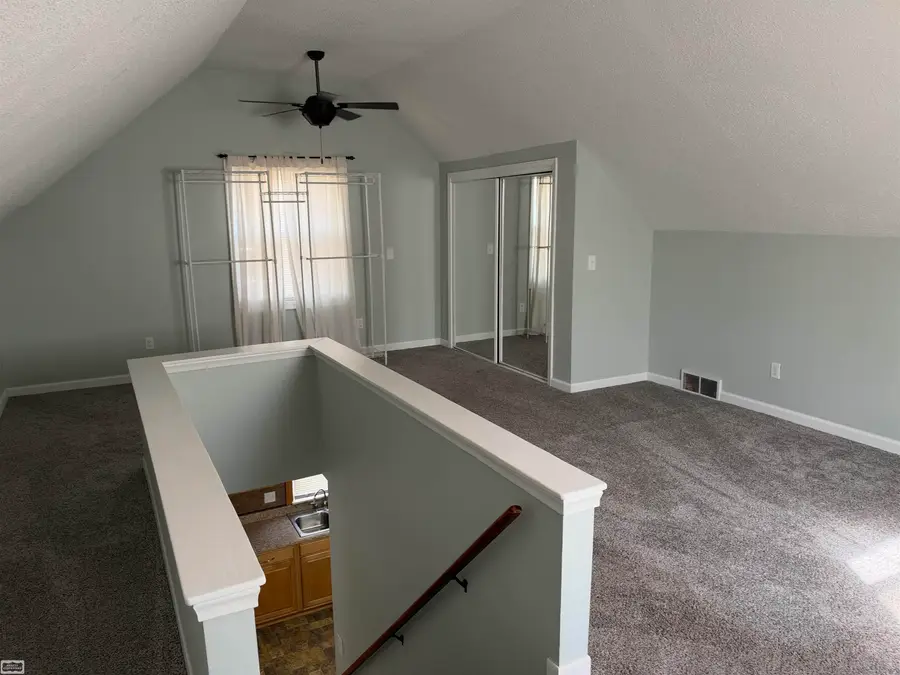 24650 Stewart Ave AVE, Warren, MI 48089 - #3