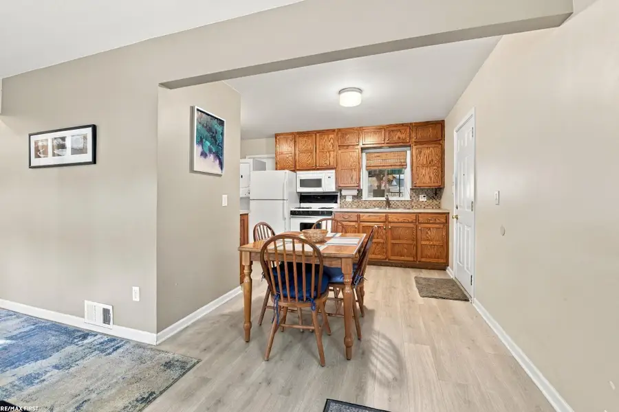 14401 Hendricks AVE, Warren, MI 48089 - #3