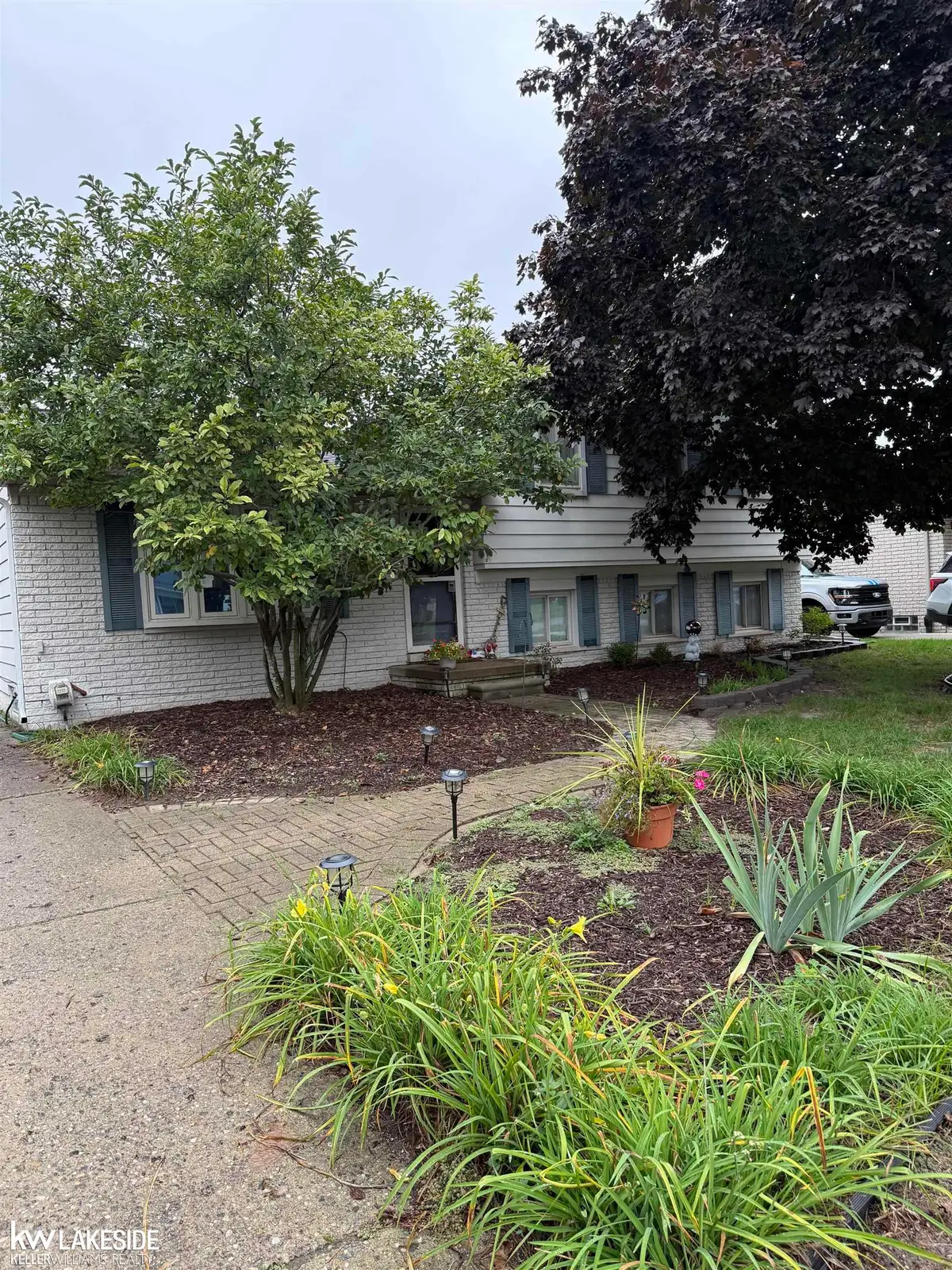 14453 Alpena DR, Sterling Heights, MI 48313 - #1