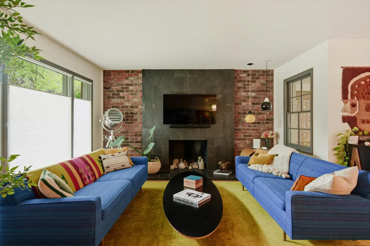 466 Lexington RD, Grosse Pointe Farms, MI 48236 - #1