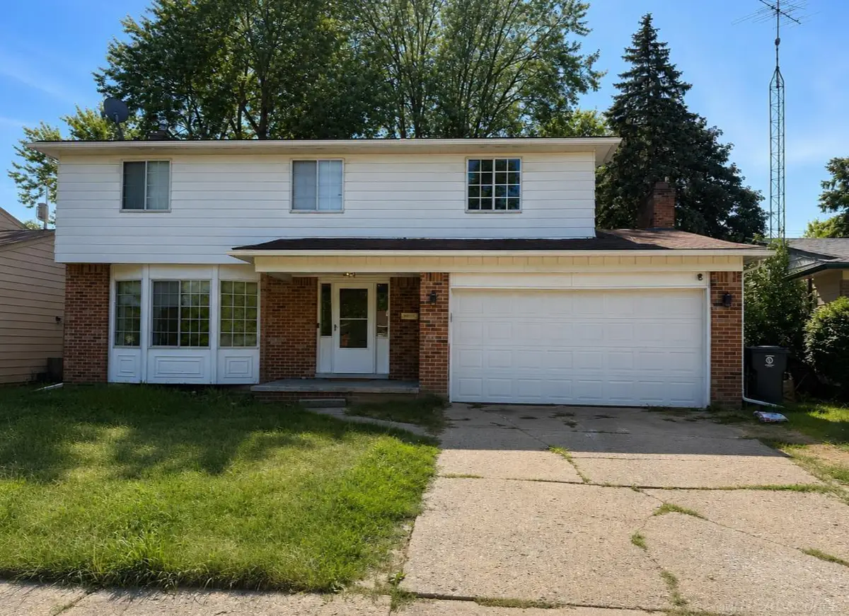 916 Somerset LN, Flint, MI 48503 - #1