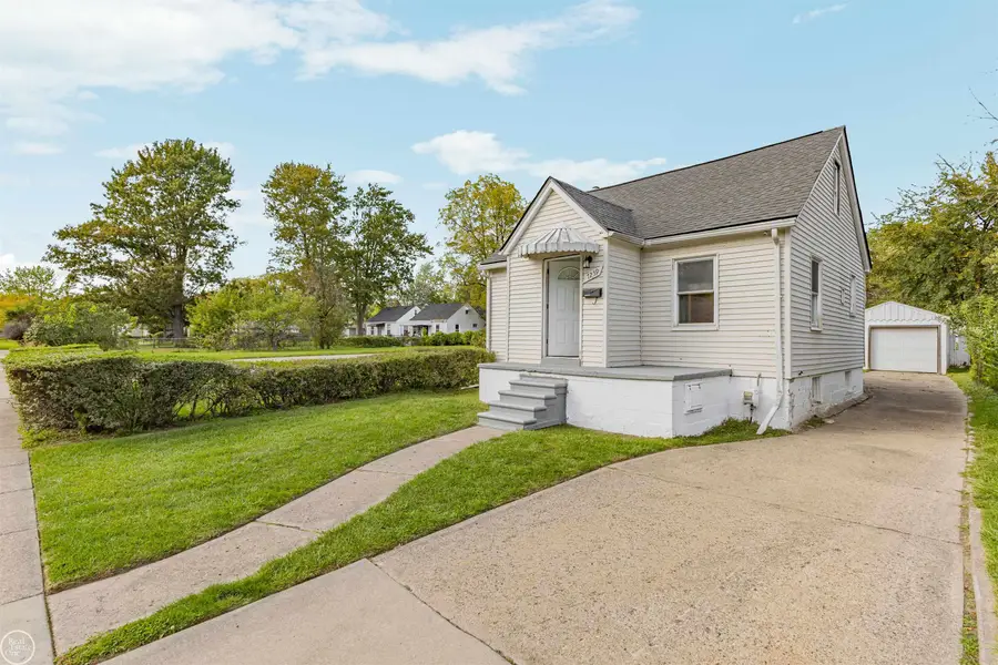 7259 Prospect AVE, Warren, MI 48091 - #2