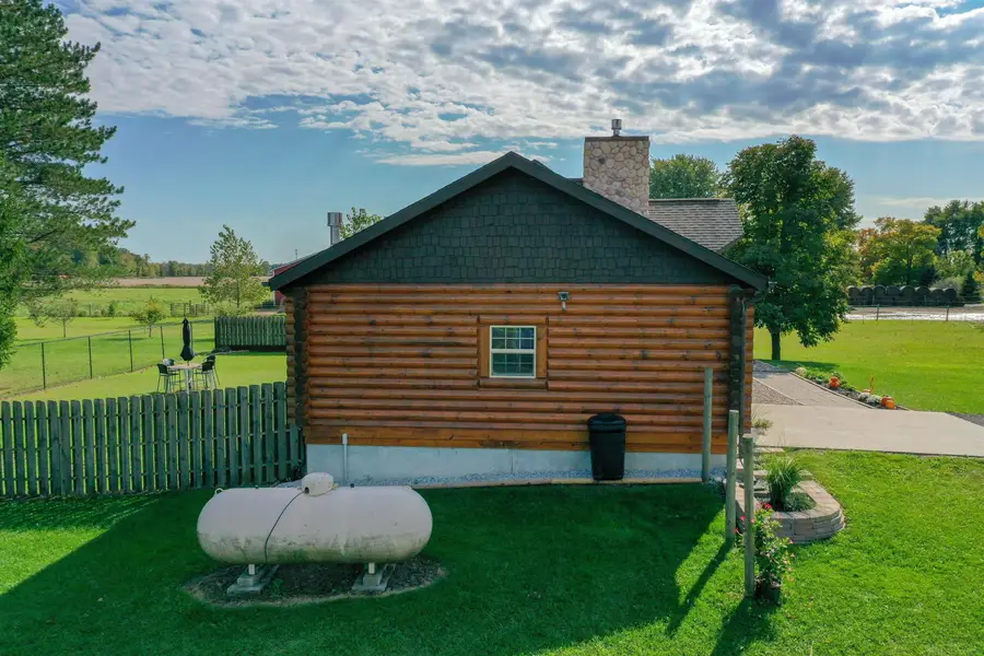 4300 Carrigan RD, Fort Gratiot, MI 48059 - #2