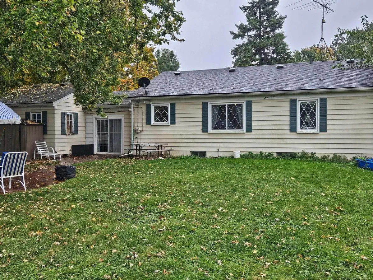 34665 Benton ST, Memphis, MI 48041 - #1