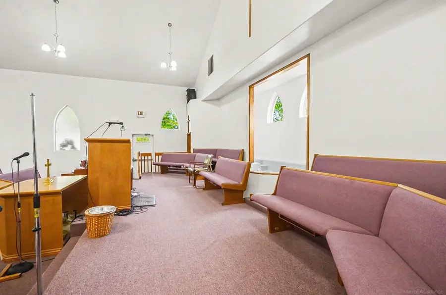 238 Mechanic  ST, Pontiac, MI 48342 - #2