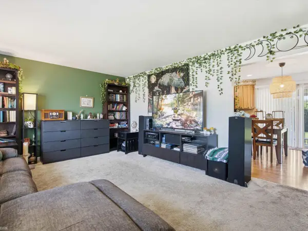 11315 Delvin, SterlingHeights, MI 48314