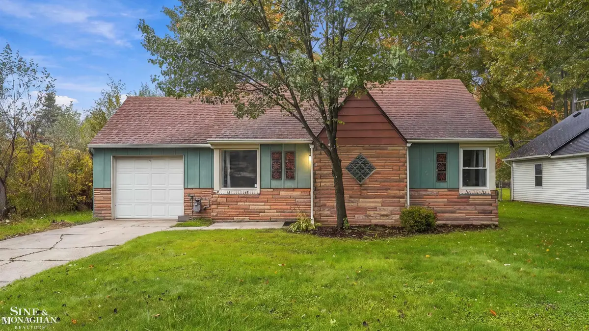 121 Murphy RD, Saint Clair, MI 48079 - #1