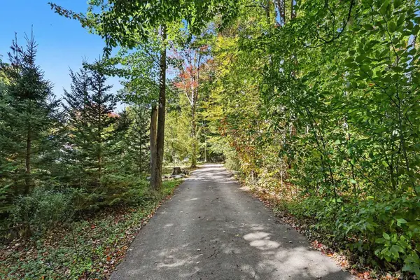 341 Nolan RD, Goodells, MI 48027