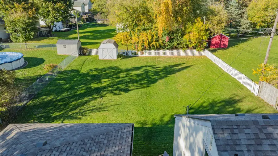 3670 Woodcrest RD, Rochester Hills, MI 48309 - #2