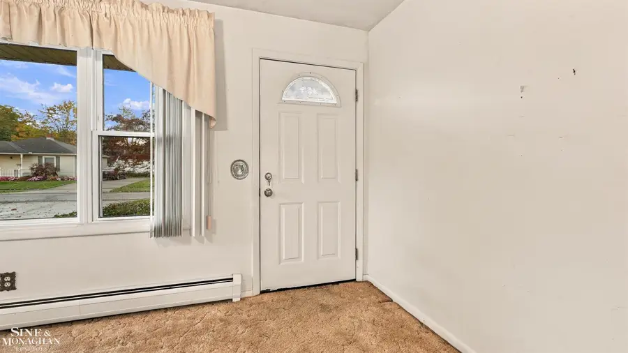 1771 Vermont ST, Marysville, MI 48040 - #3