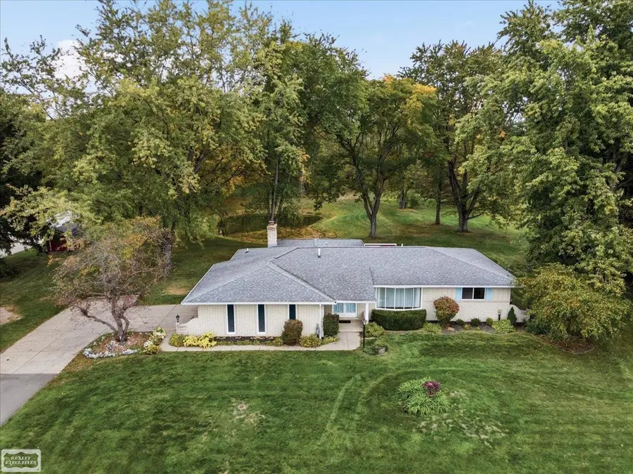29681 Armada Ridge RD, Richmond, MI 48062 - #2
