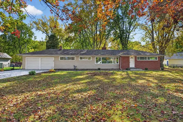 455 Sixth ST, Marysville, MI 48040