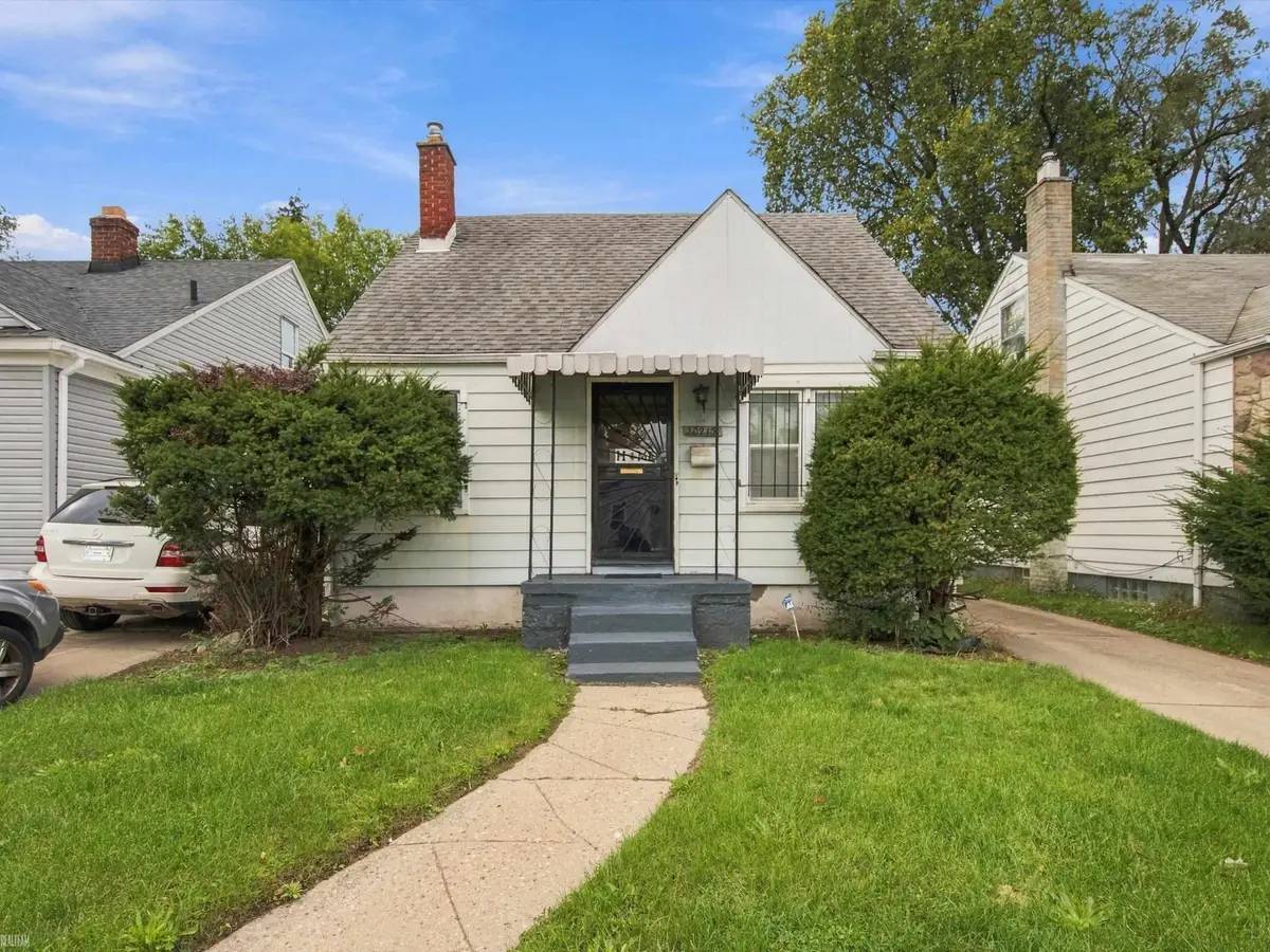 20215 Russell ST, Detroit, MI 48203 - #1