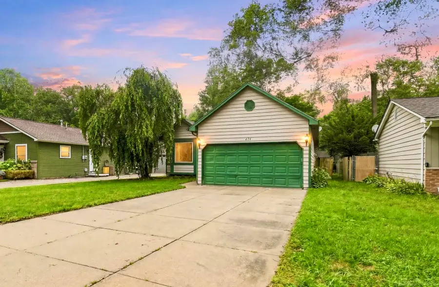 474 Maple ST, Algonac, MI 48001 - #2