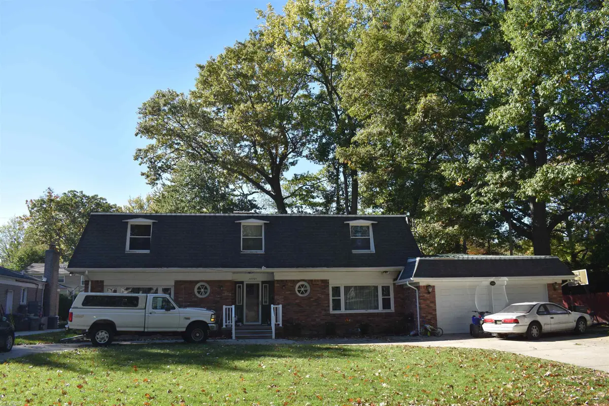 38491 James DR, Clinton Township, MI 48036 - #1