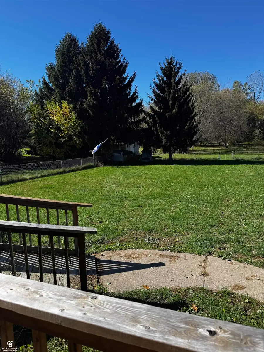 6965 Sterling RD, Yale, MI 48097 - #3