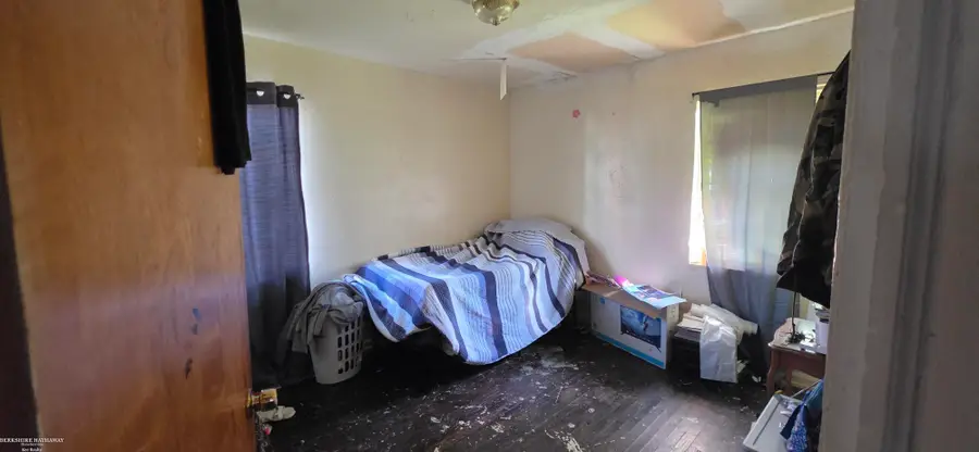 9300 Mendota, Detroit, MI 48204 - #2