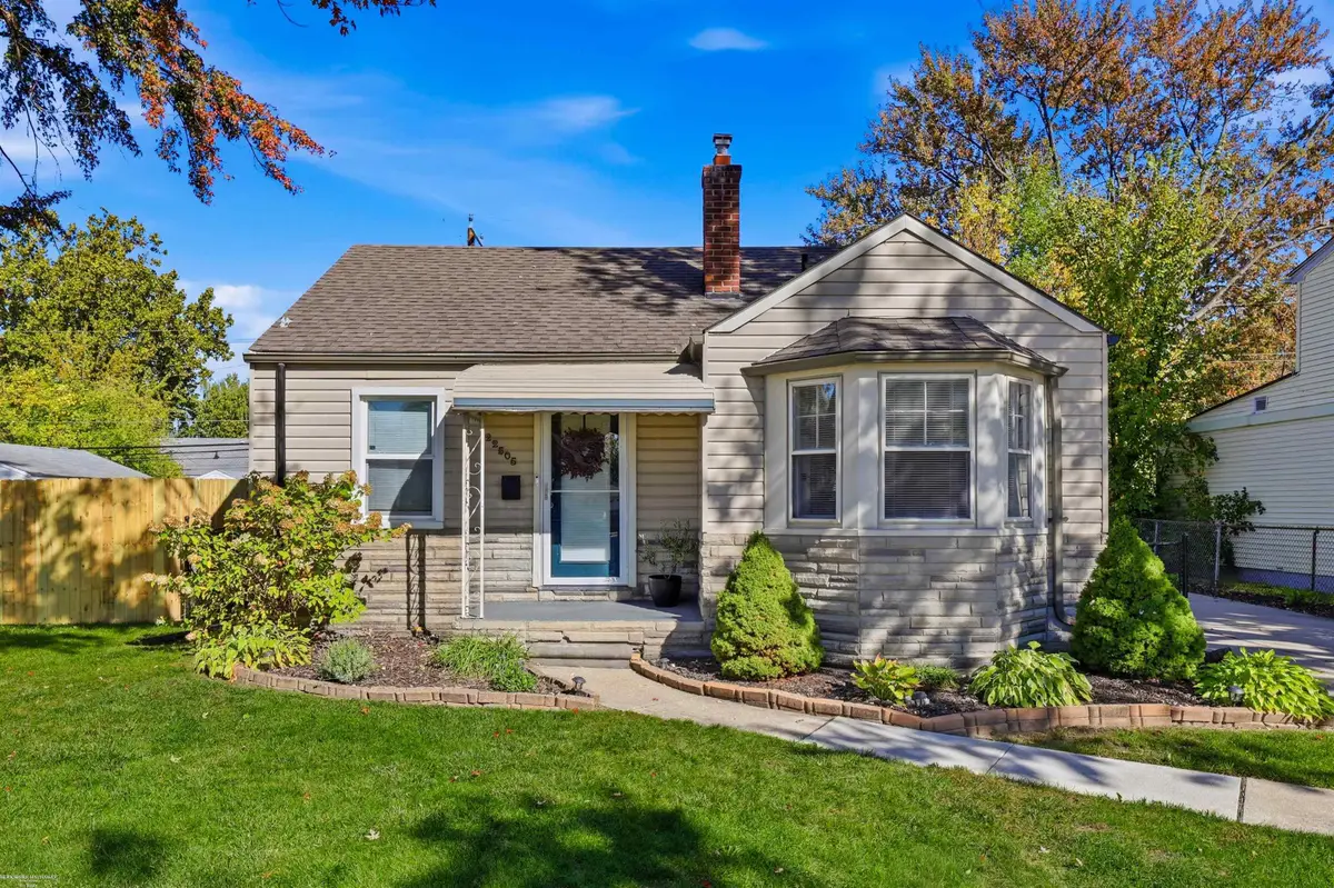 22505 California ST, Saint Clair Shores, MI 48080 - #1