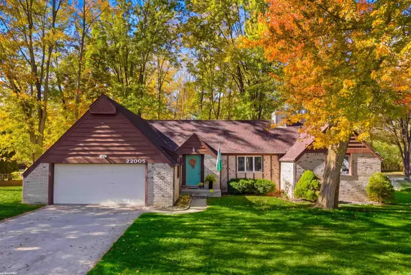 22005 Cass NONE, FarmingtonHills, MI 48335