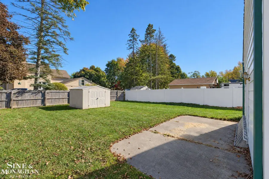 68270 S Forest AVE, Richmond, MI 48062 - #3
