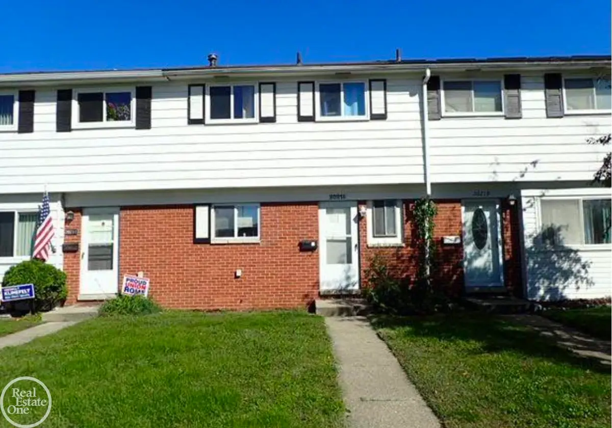 20215 Abrahm ST, Clinton Township, MI 48035 - #1