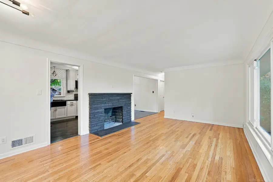 1310 Midland BLVD, Royal Oak, MI 48073 - #2