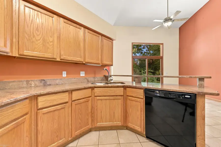 42170 Brianna  DR, Clinton, MI 48038 - #3