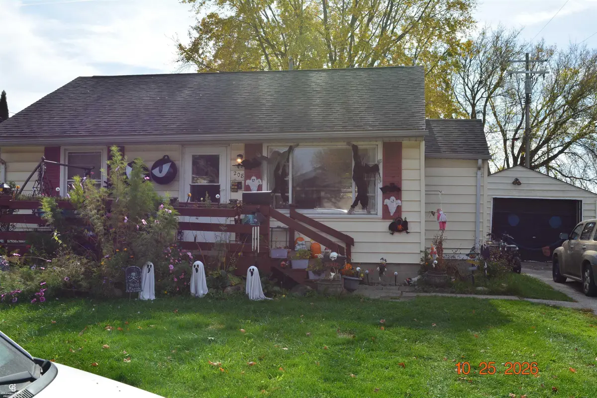 208 Morrell ST, Yale, MI 48097 - #1