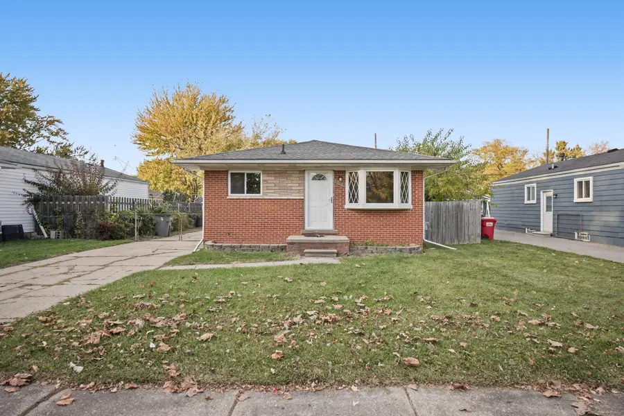 19741 Broadacres St ST, Clinton Township, MI 48035 - #2