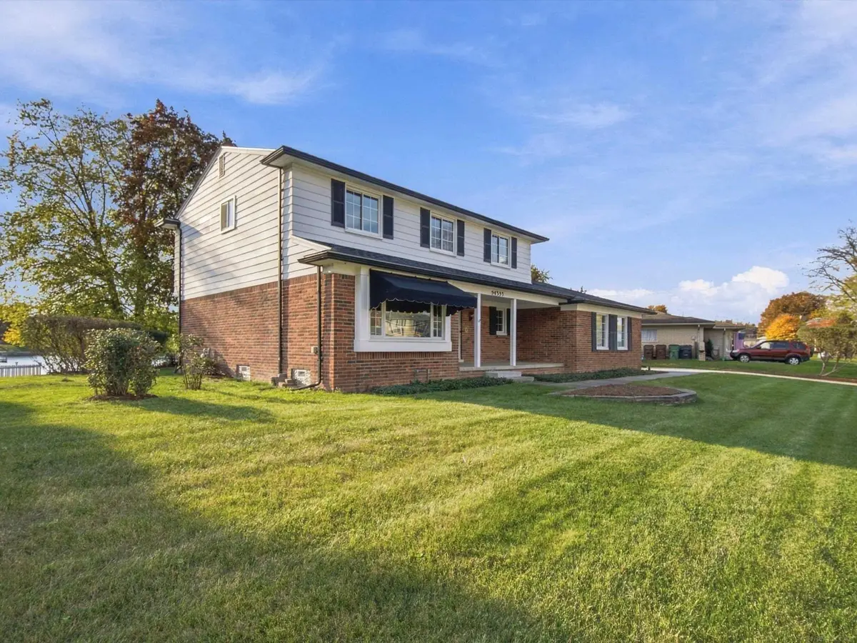 54333 Merkel, Shelby, MI 48316 - #1