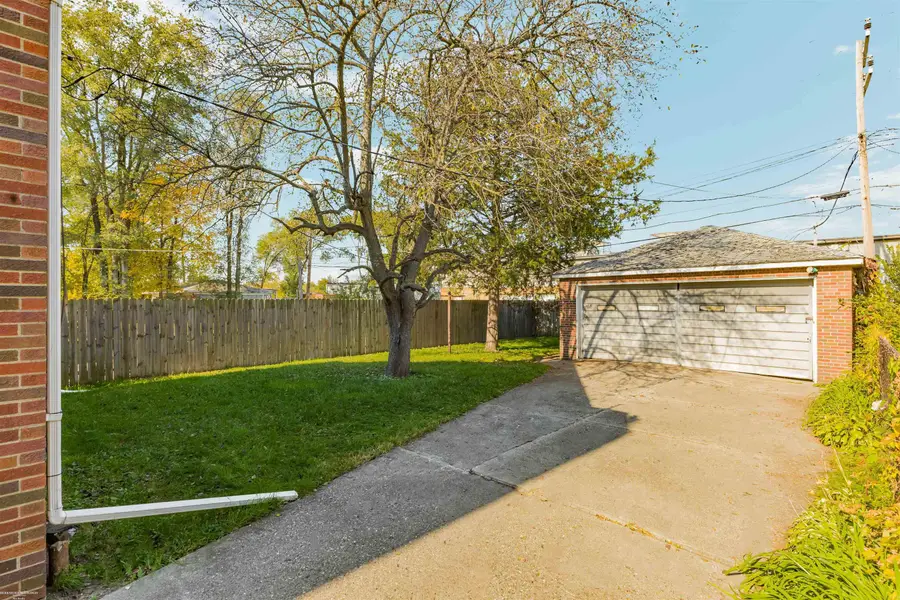 7595 E Brentwood, Detroit, MI 48234 - #3