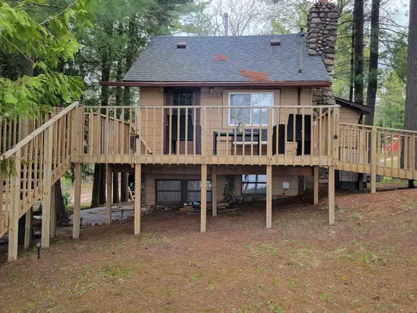 2229 E Townline Lake RD, Harrison, MI 48625