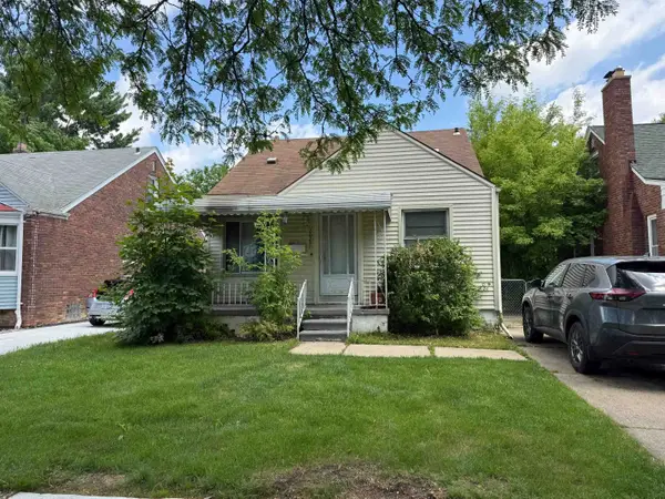 20237 Washtenaw ST, HarperWoods, MI 48225