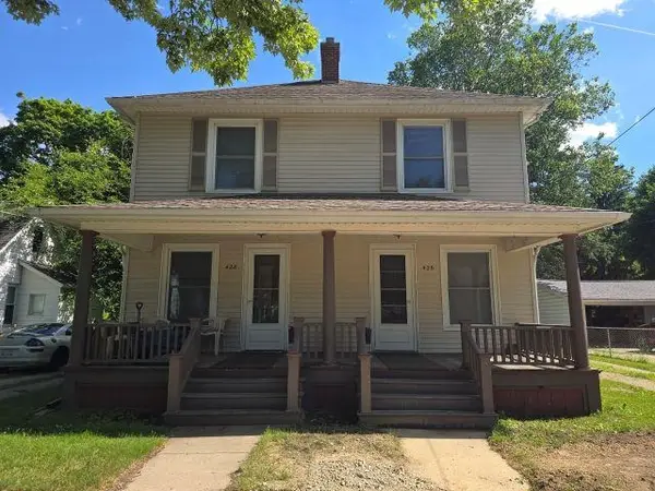 426 E Williams ST, Owosso, MI 48867